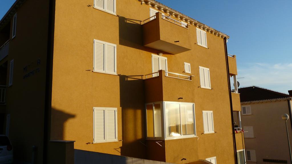Sea View Apartment ツァヴタット エクステリア 写真